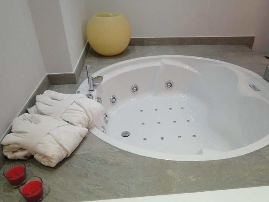 Los Puentes Casa Con Jacuzzi Para 2 Olmos de Penafiel Exteriér fotografie